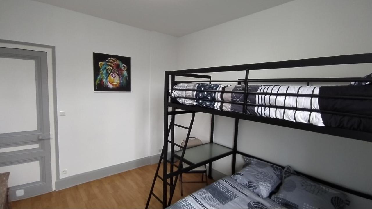 Appart - Hotel La Batisse De Saint-Chamond Bagian luar foto